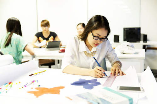 Một giờ học của sinh viên ngành Kinh doanh Thời trang và Dệt may của trường RMIT Việt Nam