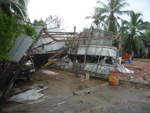 18 căn nhà bị thiệt hại do lốc xoáy 