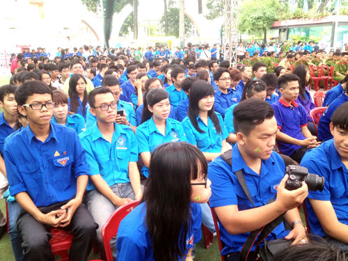 Hơn 5.000 bạn trẻ tham gia ngày hội văn hóa giao thông 2