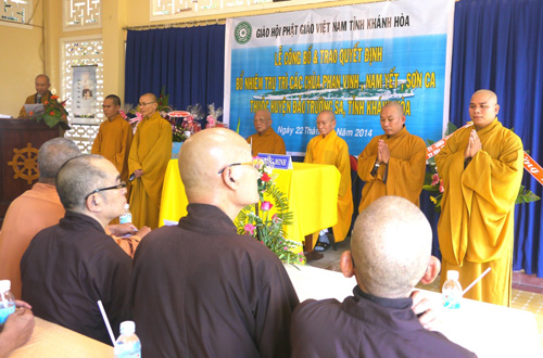 Cử 5 chư tăng ra làm nhiệm vụ Phật sự tại Trường Sa