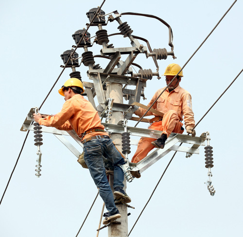 An toàn lưới điện ở vùng sâu Krông Búk