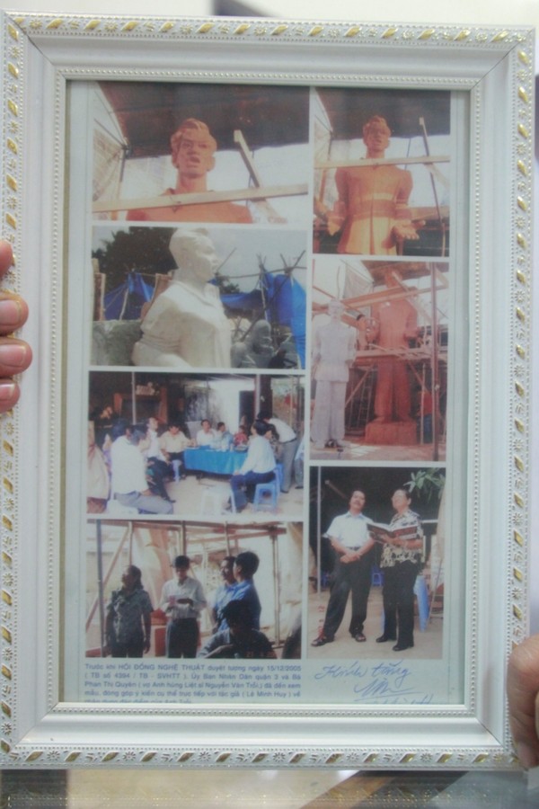 Một số ảnh tư liệu do bà Quyên tặng cho khu lưu niệm anh hùng Nguyễn Văn Trỗi 