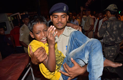 Giẫm đạp tại lễ hội ở Ấn Độ, 32 người chết