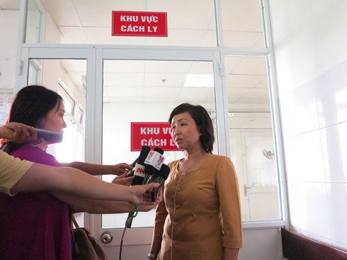 Bà Ngô Thị Kim Yến khẳng định, sẽ tiếp tục theo dõi bệnh nhân C. trong vòng 21 ngày theo đúng quy định