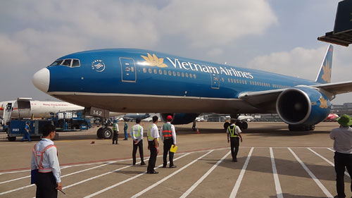 Chương trình “Khoảnh khắc vàng” lần 15 của Vietnam Airlines áp dụng trên một số đường bay nội địa của hãng - Ảnh: Mai Vọng