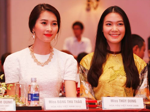 Thu Thảo - Thùy Dung rạng ngời tại họp báo hoa hậu Việt Nam