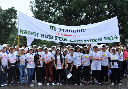 Manulife Việt Nam đồng hành cùng 'Cuộc chạy vì trẻ em Hà Nội' 2014