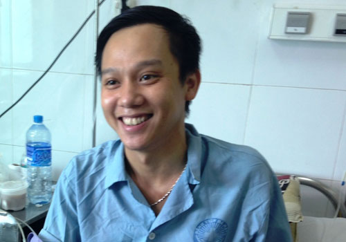 Bệnh nhân Chu Văn Chung đã khỏe mạnh hoàn toàn sau 21 ngày theo dõi Ebola