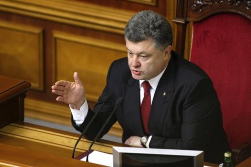 Tổng thống Ukraine Poroshenko - Ảnh: Reuters
