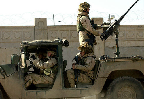 Binh sĩ Mỹ trong cuộc chiến ở Iraq năm 2003