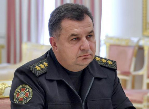 Bộ trưởng Quốc phòng Ukraine Stepan Poltorak - Ảnh: Reuters