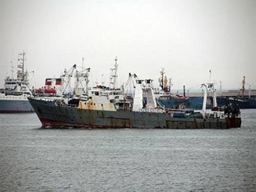 Chưa tìm thấy 52 người mất tích trong vụ chìm tàu Hàn Quốc