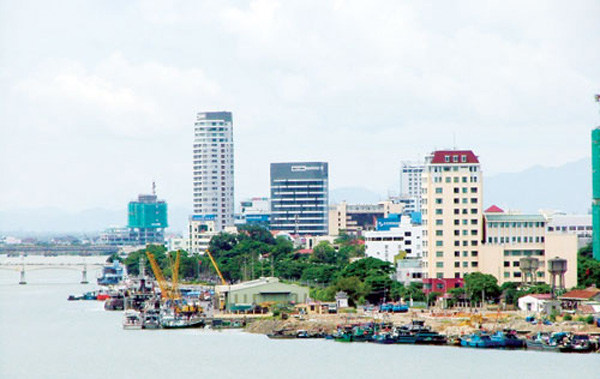 Một góc thành phố Đà Nẵng bên sông Hàn