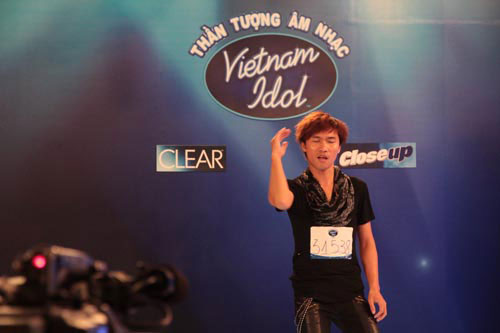 Vietnam Idol 2012 ra trận kém hút 1