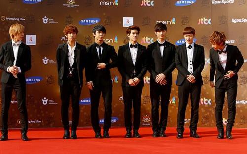 Super Junior và Psy thắng lớn tại Golden Disk Awards 2013