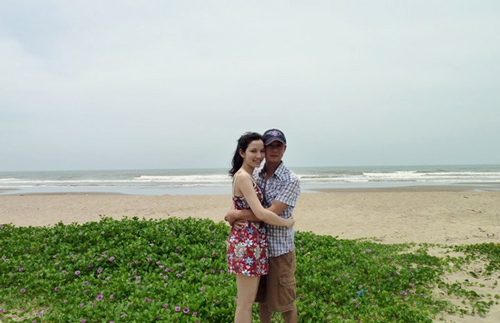 MC Anh Tuấn đã tái hôn với cô dâu kém 14 tuổi