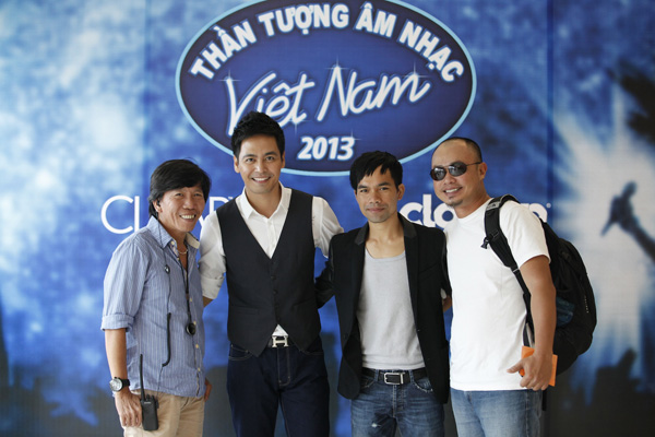 Đạo diễn Nguyễn Tranh, MC Phan Anh, Ya Suy và pianist Lý Huỳnh Long