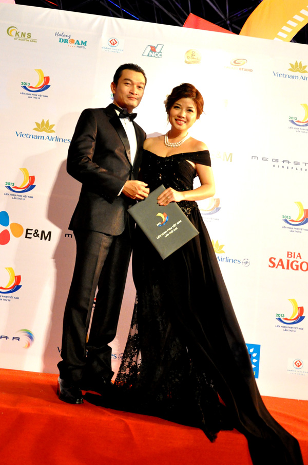 Trương Minh Quốc Thái và Tăng Bảo Quyên cũng là cặp nam- nữ diễn viên xuất sắc nhất trong “Những người viết huyền thoại” - Ảnh: Thúy Hằng