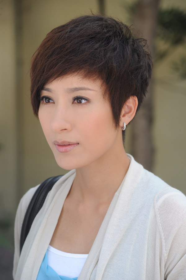 Dương Di được khán giả Việt ấn tượng với vai diễn trong Cung tâm kế