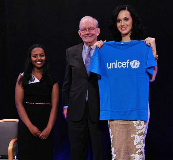 Nữ ca sĩ của bài hát Roar (tiếng gầm) trở thành Đại sứ Thiện chí của UNICEF