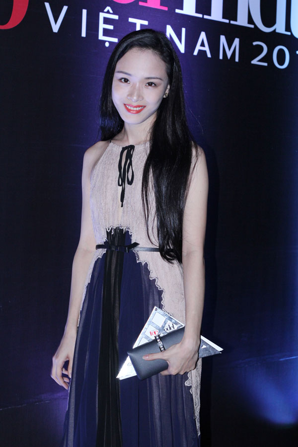 Hồ Ngọc Hà bốc lửa trên sân khấu Vietnam’s Next Top Model 2013 15