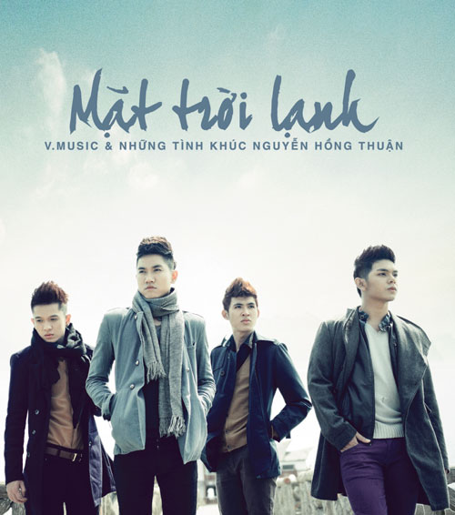 V.Music thẩn thờ tr&ecirc;n biển 9