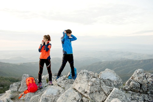 Hotboy Lee Min Ho rủ kiều nữ SNSD qua Úc leo núi