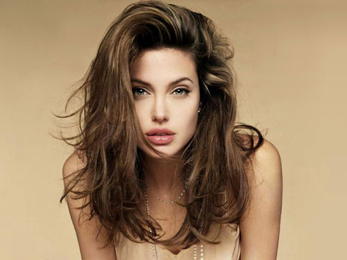 Angelina Jolie gầy
