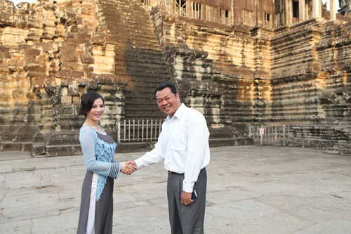 Lý Nhã Kỳ quảng bá du lịch Campuchia 1