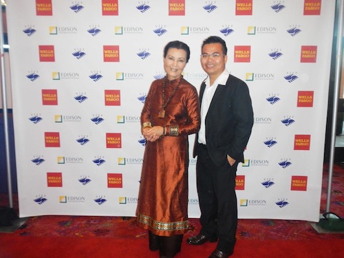 Đinh Y Nhung diện áo dài tham dự LHP Quốc tế Việt Nam tại Mỹ