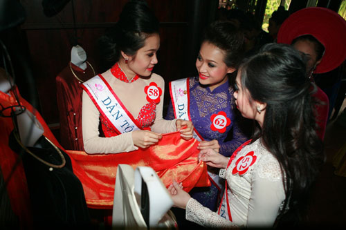 Hoa hậu các dân tộc Việt Nam quảng bá di sản thế giới 27