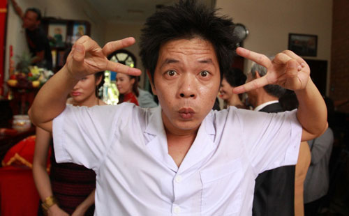 Thái Hòa và Johnny Trí Nguyễn nhí nhố trên phim trường 20
