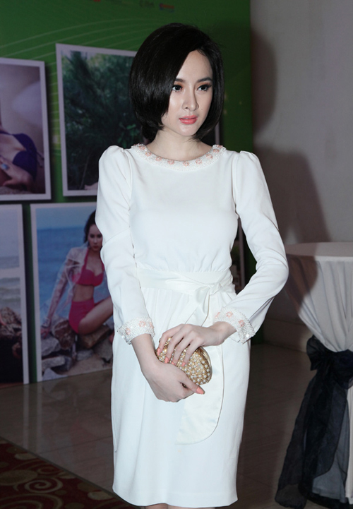 Angela Phương Trinh lái xế hộp 2 tỉ mới tậu dự sự kiện 1