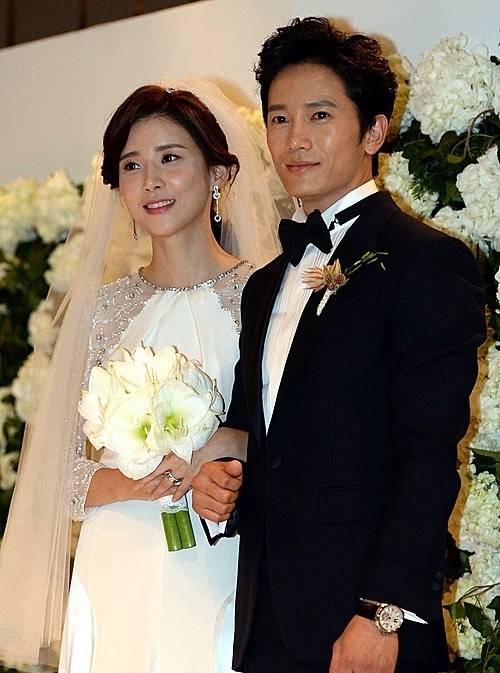 Lãng mạn đám cưới của Lee Bo Young và Ji Sung 1