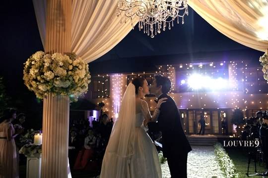 Lãng mạn đám cưới của Lee Bo Young và Ji Sung 9