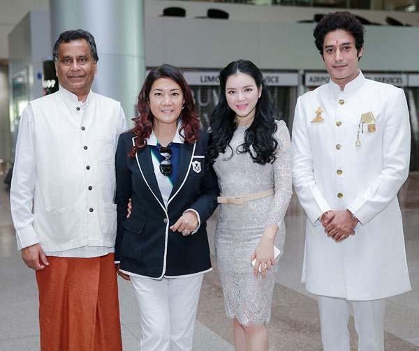 Lý Nhã Kỳ đón tiếp công chúa Thái Lan và đoàn phim “Đức Phật Thích Ca” 6