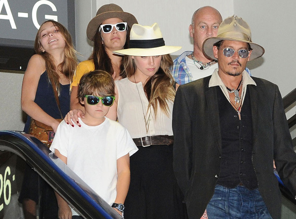 Johnny Depp và người tình lưỡng tính: từ xa lạ đến đính hôn 8