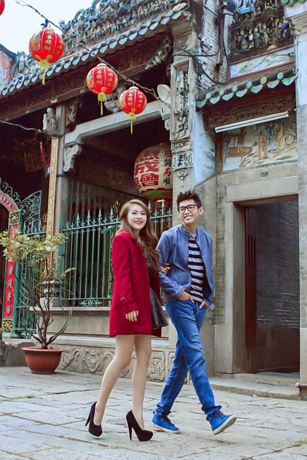 Quang Đăng tình tứ cùng Mi-A trên phố trước ngày Valentine 6