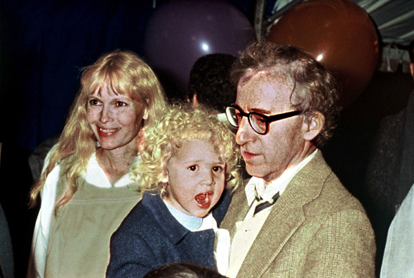 Woody Allen, Mia Farrow cùng phản pháo vụ quấy rối tình dục con gái nuôi 1