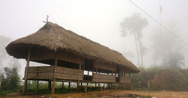 Qua đèo mây phủ, lên bản sương giăng 3