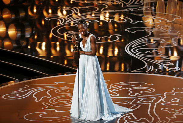 Trực tuyến Oscar 2014: Lupita Nyong’o giành Nữ diễn viên phụ xuất sắc nhất 30b