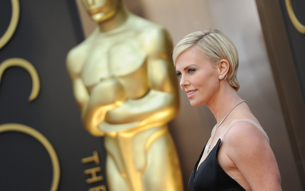Trực tuyến: Lễ trao giải Oscar 2014: Jennifer Lawrence lại té ngã 6b