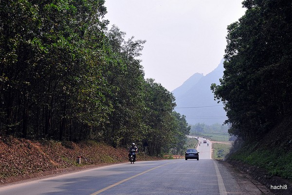 Độc hành Xuyên Việt trong 18 ngày – Kỳ 2 : Dọc đường Trường Sơn 6