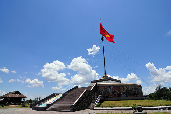 Ngày 2 (18/4): Vinh – Phong Nha – Đồng Hới (258km) 26