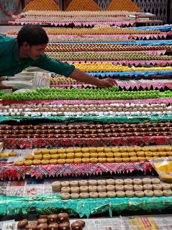 Bánh Besan Burfi (Ấn Độ)