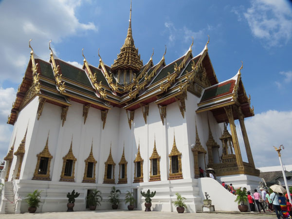 Đi lạc trong Hoàng cung Thái Lan 12