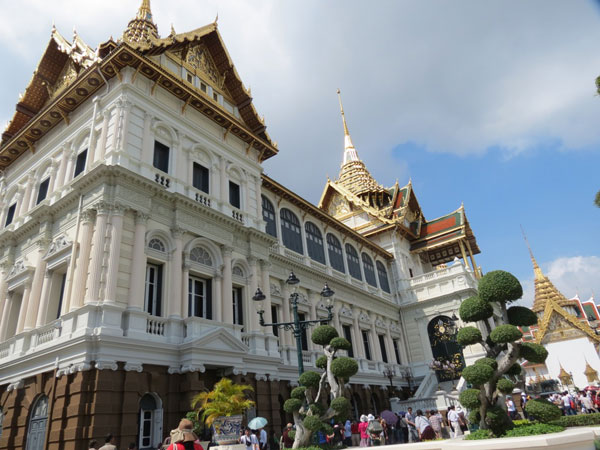 Đi lạc trong Hoàng cung Thái Lan 8