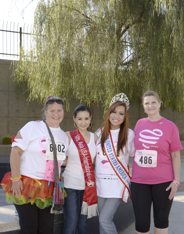 Hoa hậu quý bà Sương Đặng tham gia đi bộ cùng bà thị trưởng Las Vegas gây quỹ chống ung thư ngực 2