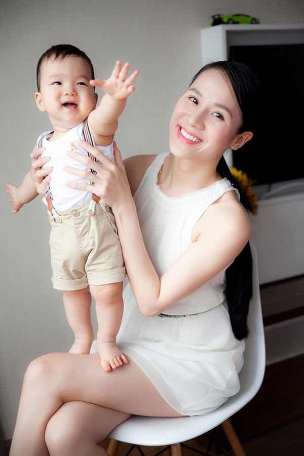 Thái Hà gợi cảm sau nghi án làm mẹ đơn thân 1