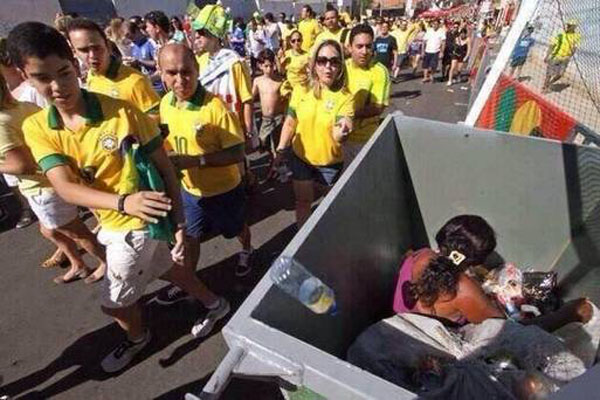 Bức ảnh ‘hai mặt của Brazil’ dậy sóng World Cup 2014 1